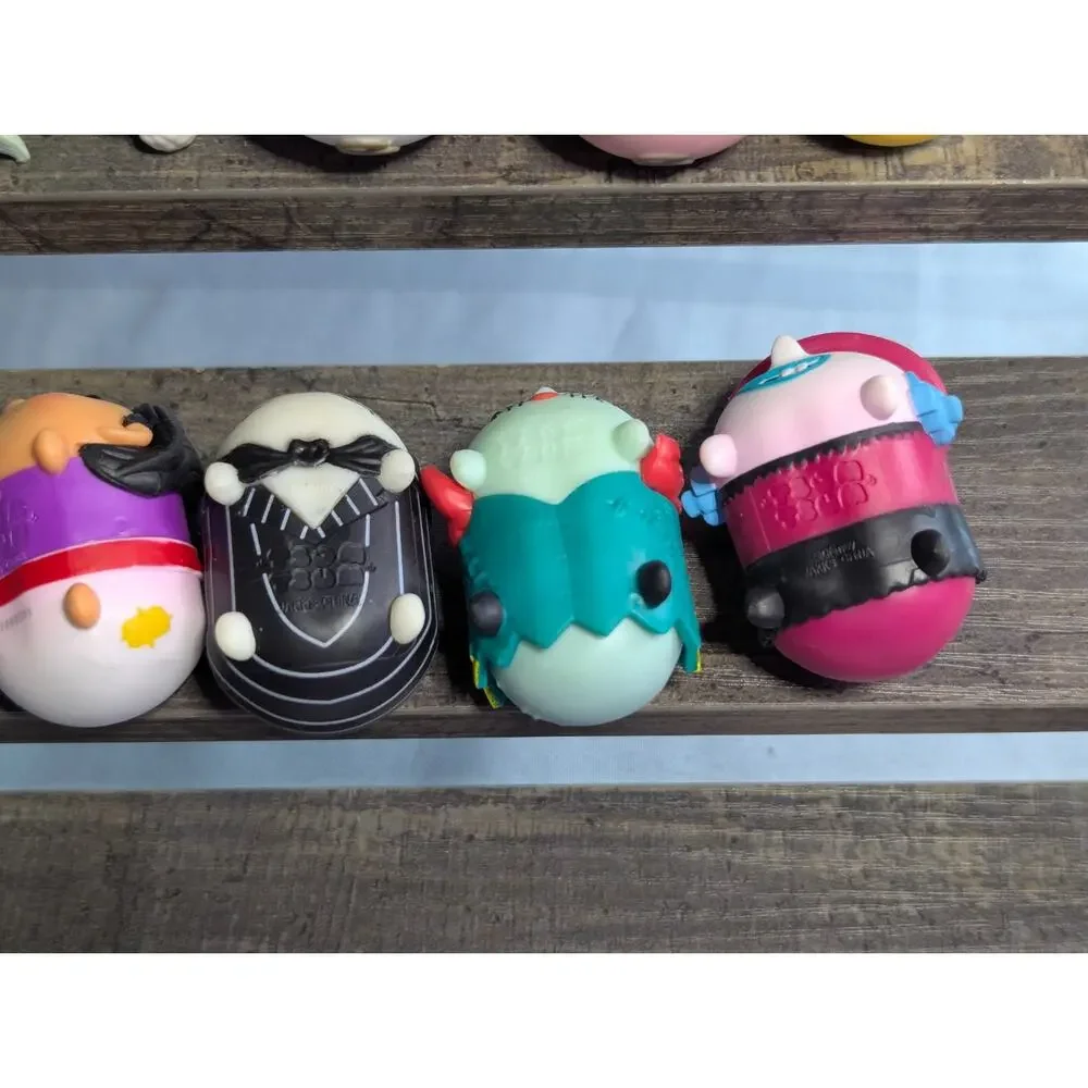 DISNEY TSUM TSUM Lot of 12 Mixed Figures - Glitter, Pastel, Etc.